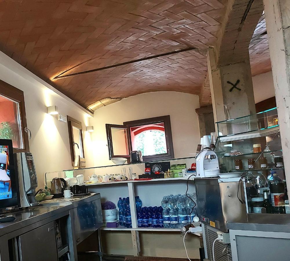 Agriturismo Azienda Agricola Ferrari M.Rita Pozza Buitenkant foto